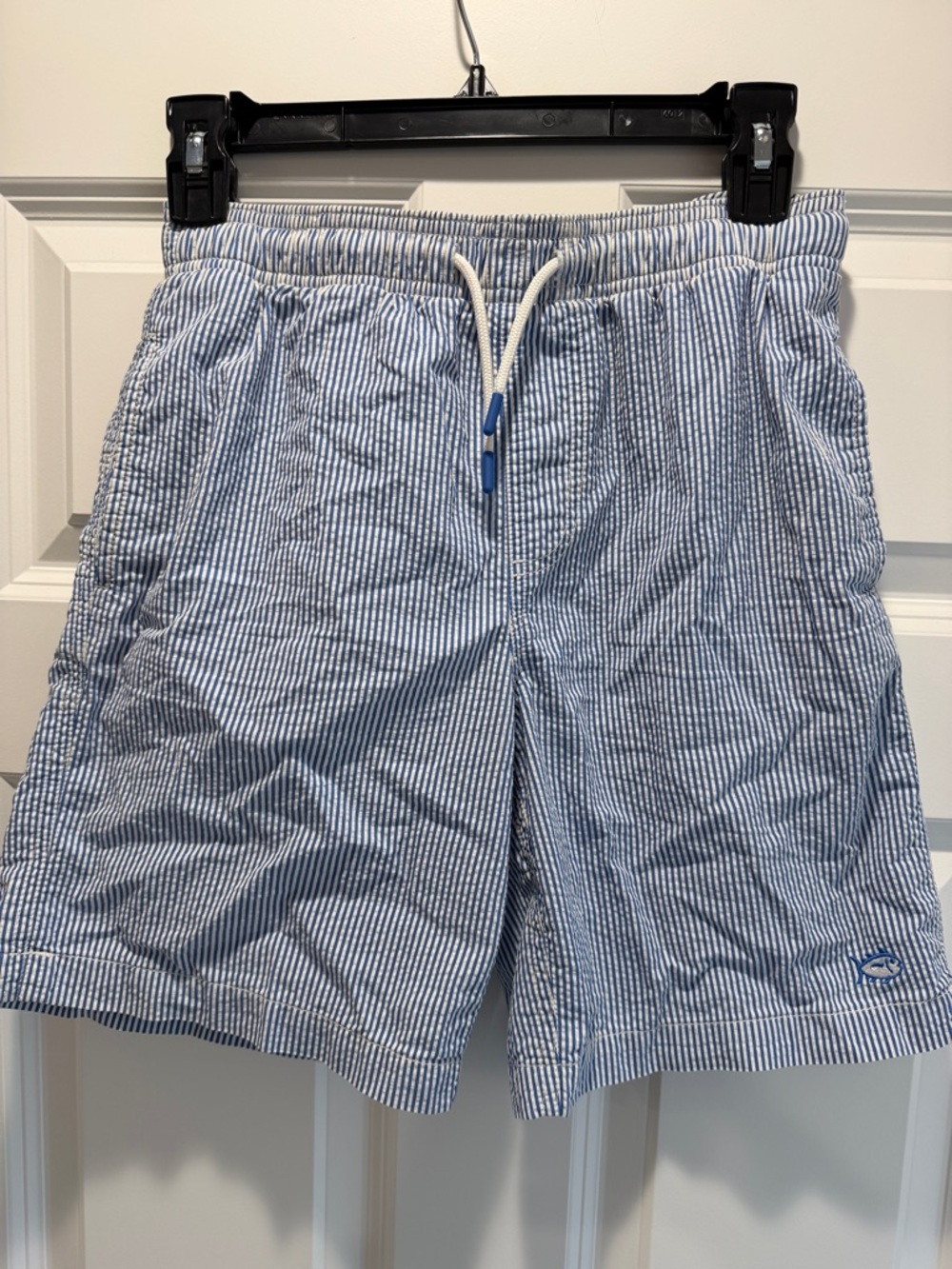 Southern Tide BOYS Large Seersucker Swim Shorts - Blue and White Seersucker